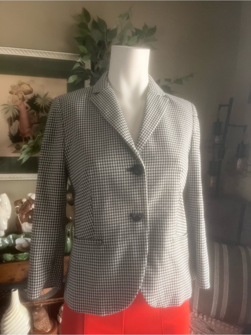 Sisley Black and White Houndstooth Blazer